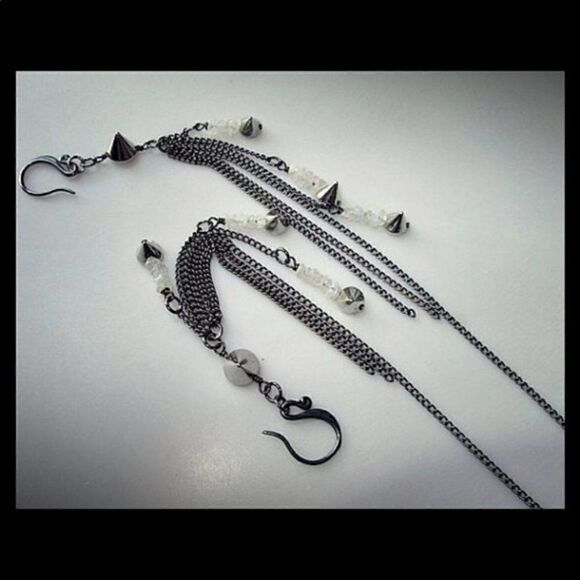 Hand crafted moonstone pyramid spike long earrings new without tags - Picture 4 of 6